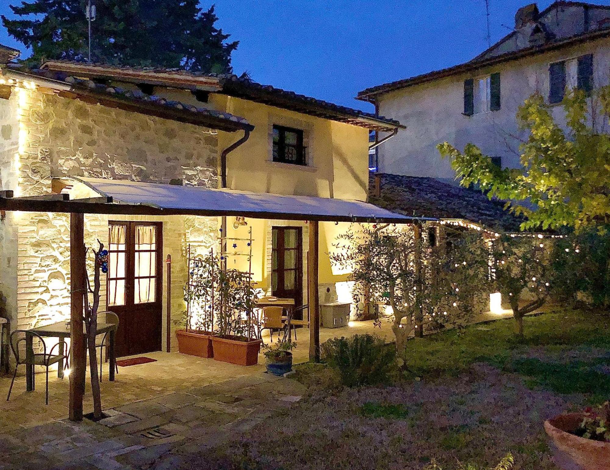 Il Cortile Delle Rose Holiday House Perugia Exteriör bild