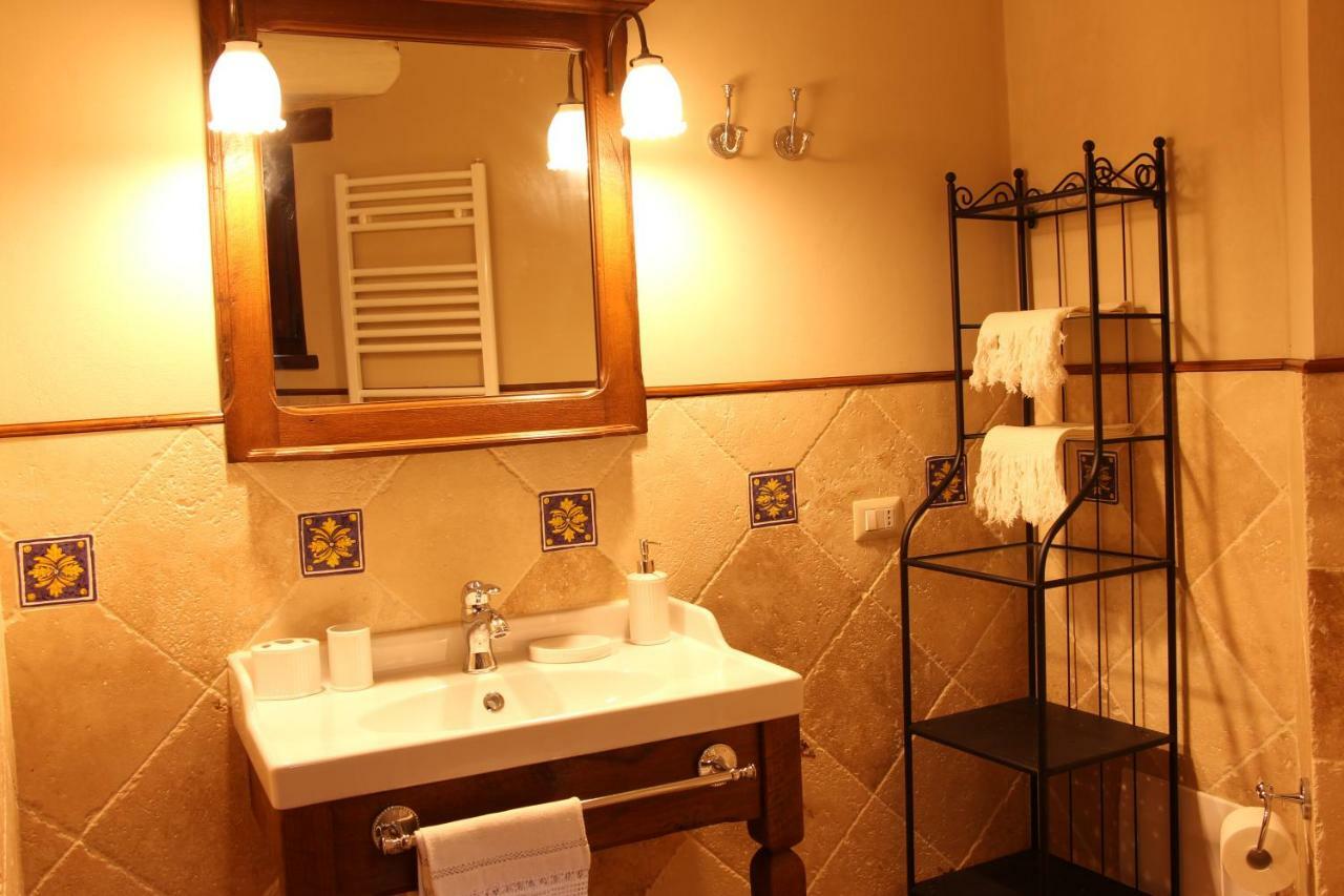 Il Cortile Delle Rose Holiday House Perugia Exteriör bild